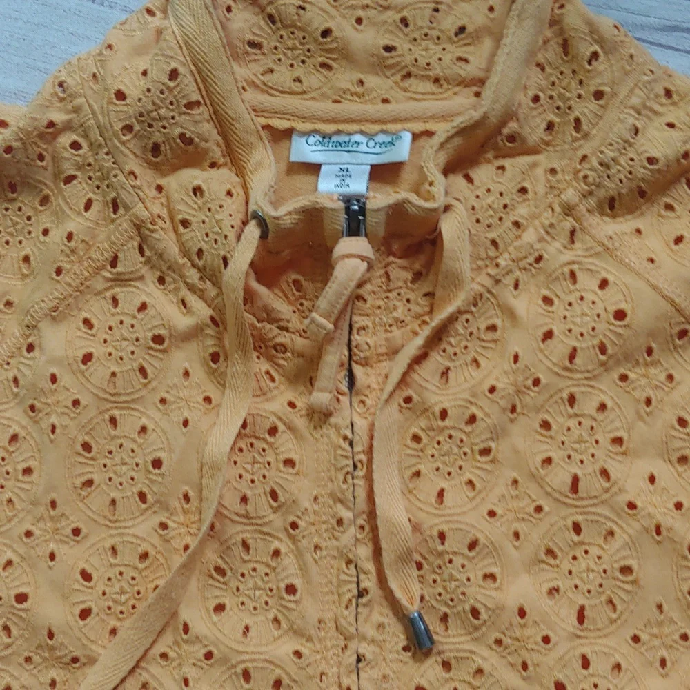 Coldwater Creek Apricot Eyelet‎ Zip Vest